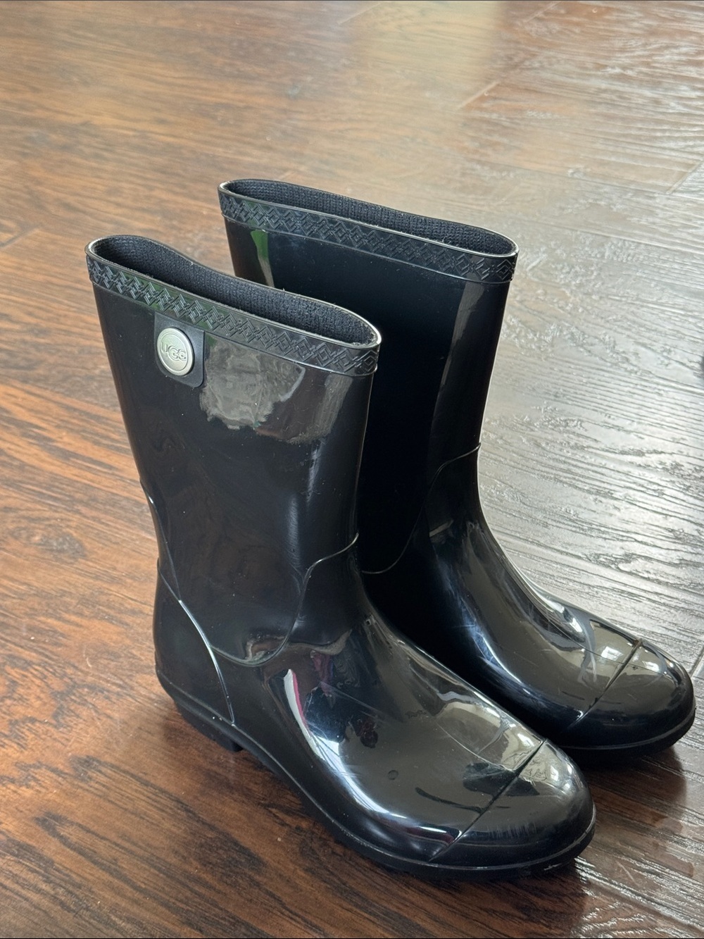 UGG Black Gloss Rain Boots